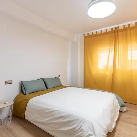 Apartamento Amplio, Nuevo Y 100% Accesible // Center