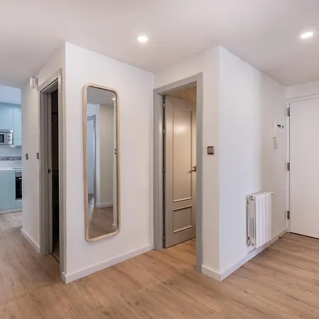 Apartamento Amplio, Nuevo Y 100% Accesible // Center